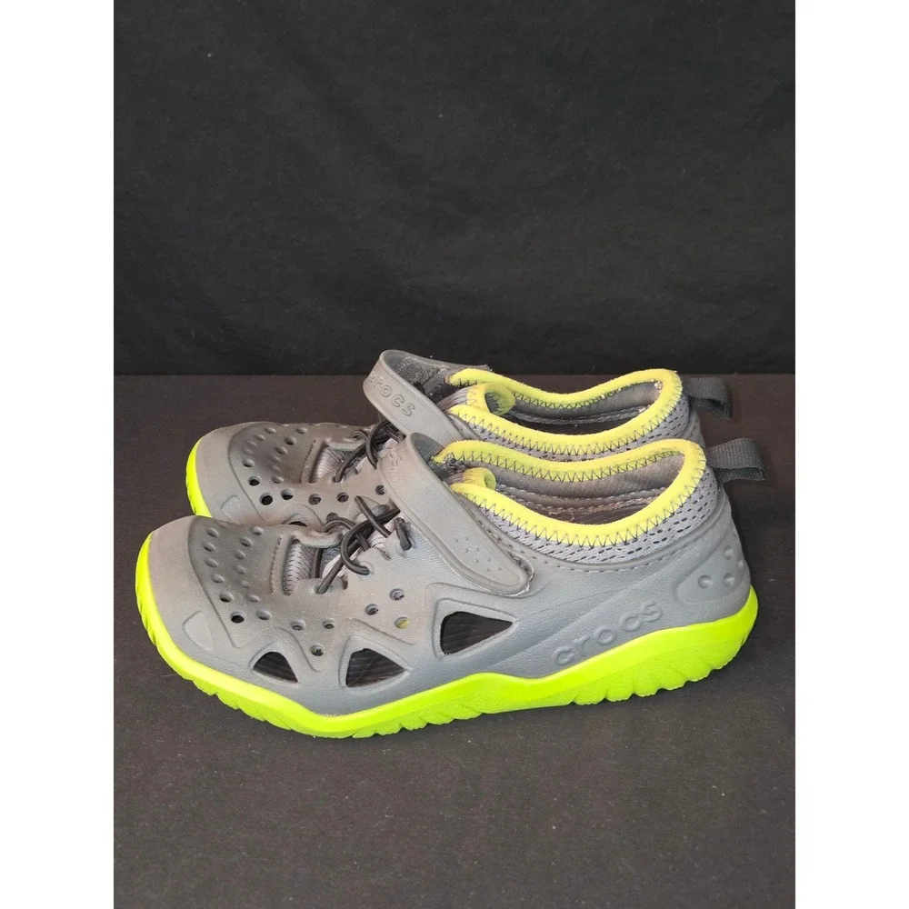 Kids Crocs Water Shoes Sandals Gray Lime‎ Green Size J3 Clogs